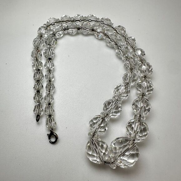 15" Vintage graduated rock crystal all strung on a sterling silver chain! - Picture 3 of 16